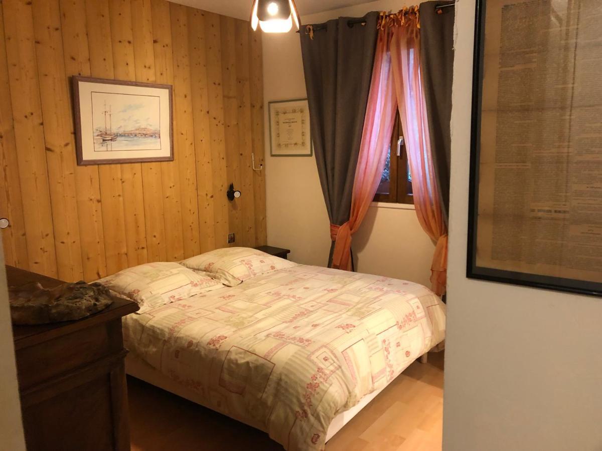 Les Chapelles Chambre D'Hotes מראה חיצוני תמונה